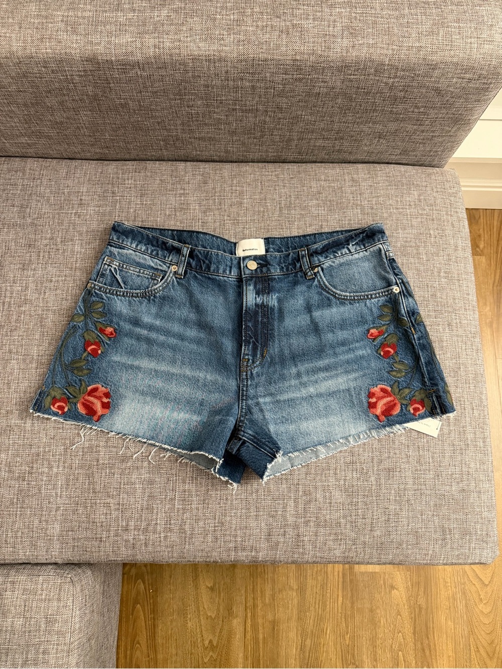 Reformation Sutton Low Rise 2.5” Slouchy Jean Shorts